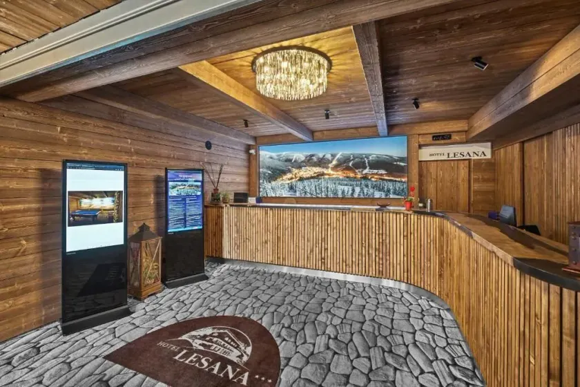 Hotel Lesana - Hall