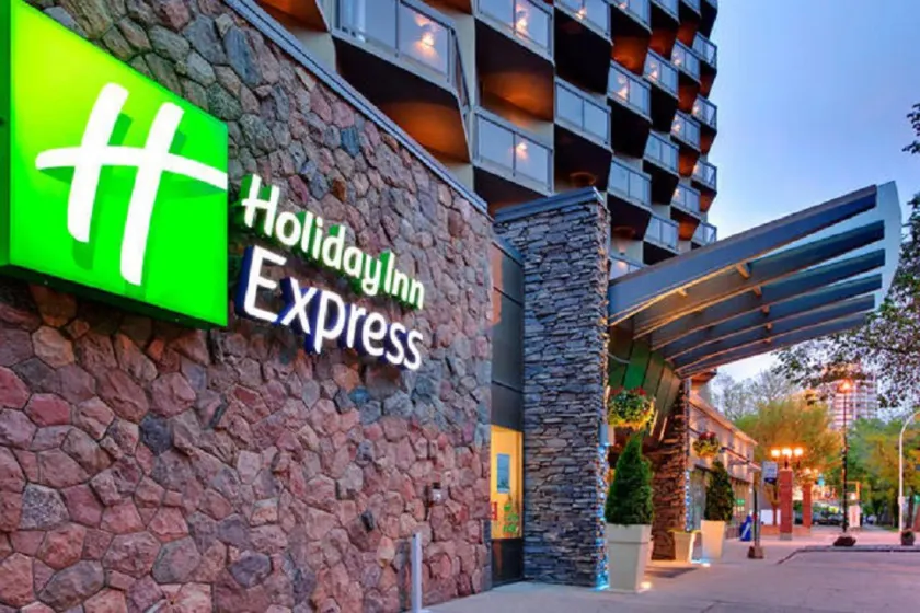 Holiday Inn Express Edmonton Downtown by IHG - Image 1