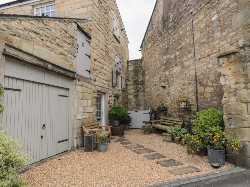 The Olde Stables - Image 1