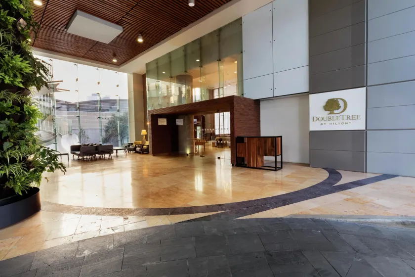 DoubleTree by Hilton Hotel Mexico City Santa Fe - Image 1