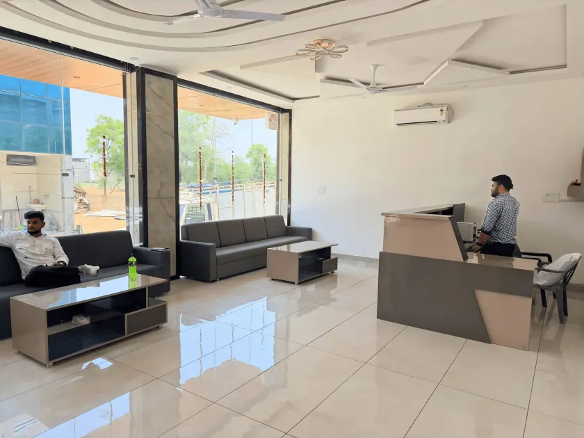 Sunburry Hotel Khatu 700mts from Temple - Hall