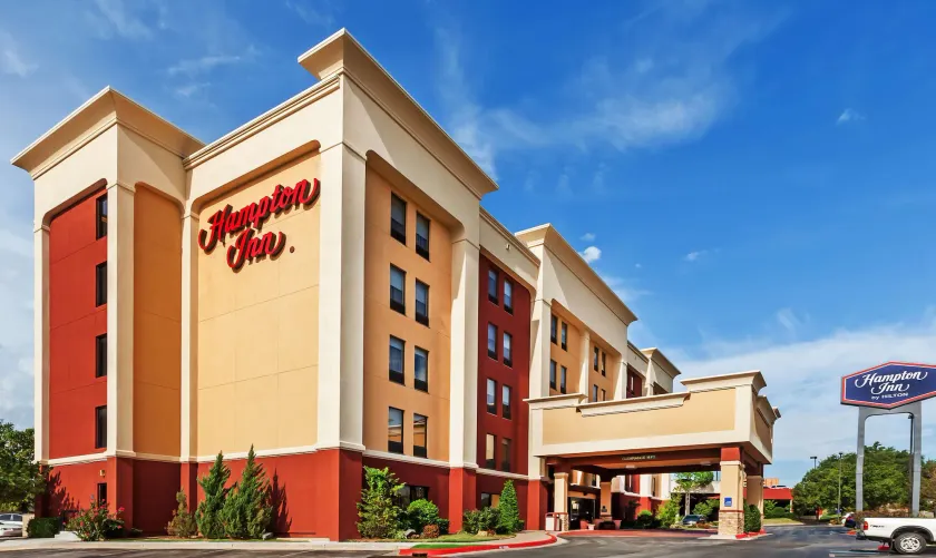 Hampton Inn Oklahoma City-Northwest - Image 1
