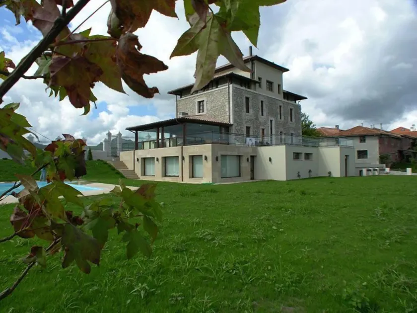 Hotel Villadesella - Image 1