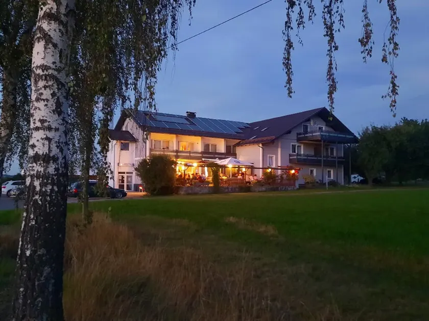 Kinderfreundliches Privatzimmer mit Garten und Terrasse - Image 1