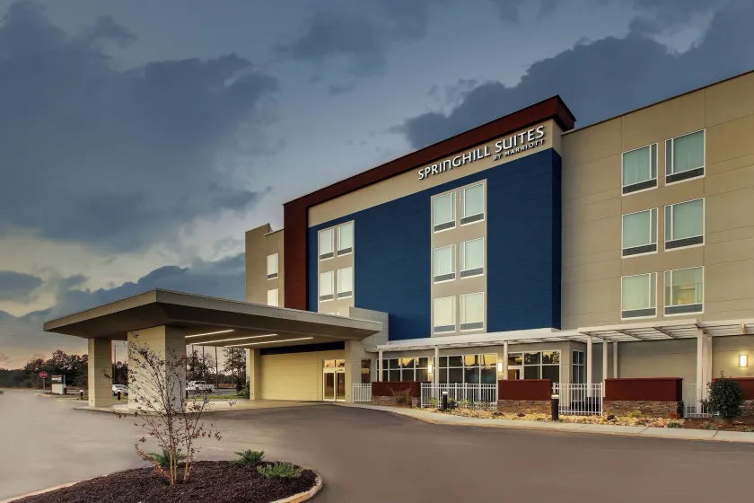 SpringHill Suites by Marriott Gulfport I-10 - Image 1