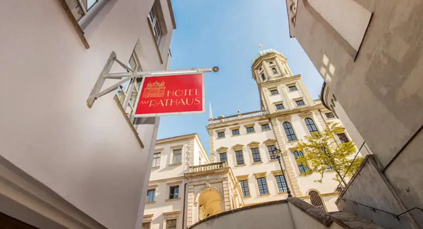 Hotel am Rathaus - Image 1