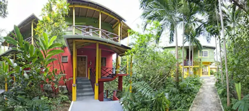 Bay View Eco Resort & Spa - Image 1