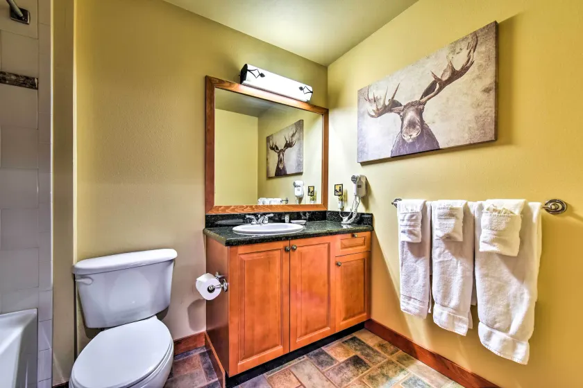 Ski-in/ski-out Solitude Resort Condo w/ Mtn Views! - Interiør