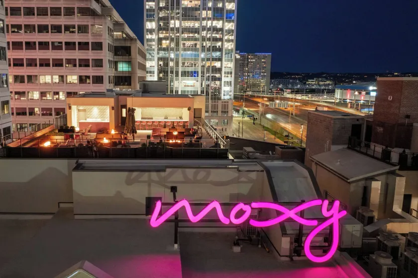 Moxy Cincinnati Downtown - Image 1