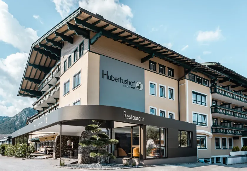 Hotel Hubertushof - Image 1