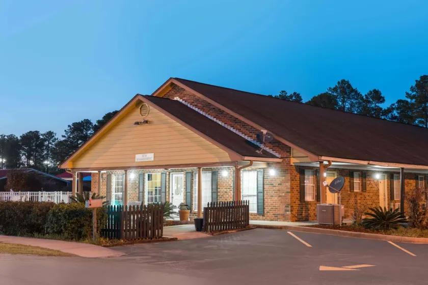 Travelodge by Wyndham Santee - Image 1