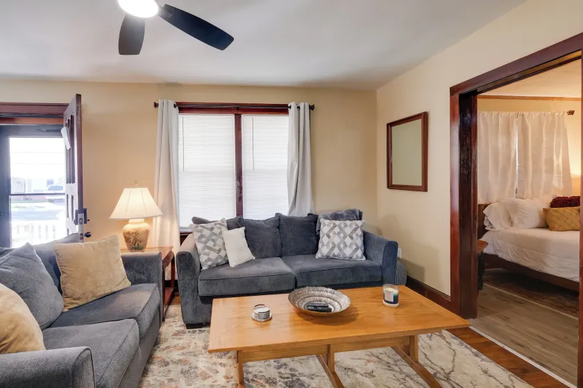 Walk to Main St & Campus! Dtwn Radford Home - Image 1