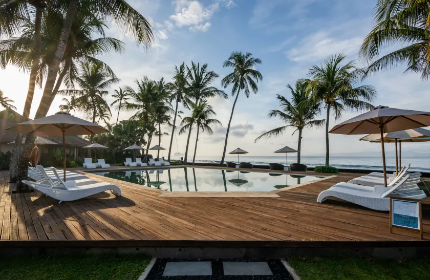Nirwana Beach & Resort - Image 1