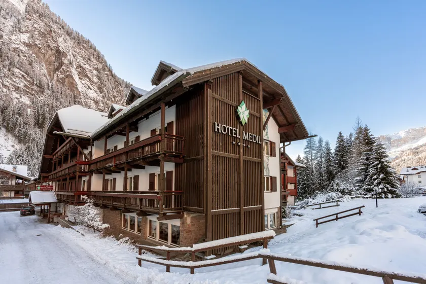 Hotel Medil - Image 1