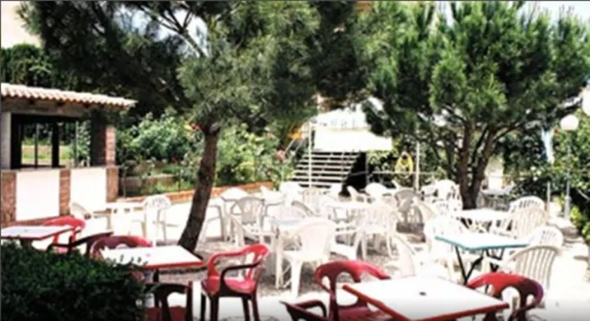 Hostal Monasterio de Rueda - Image 1
