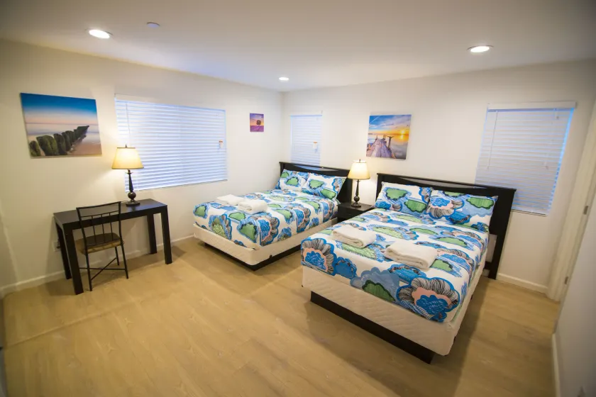 Los Angeles RoomRentals LAX - Image 1
