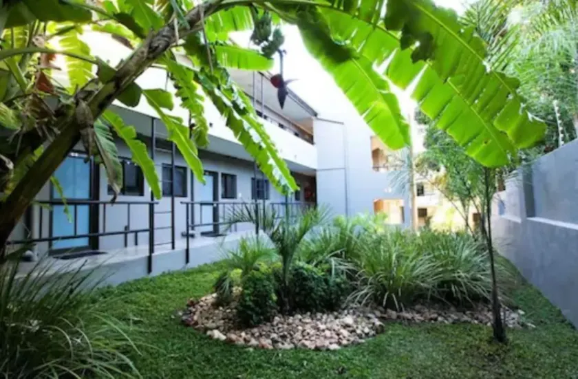 Hillside Accommodation - Image 1