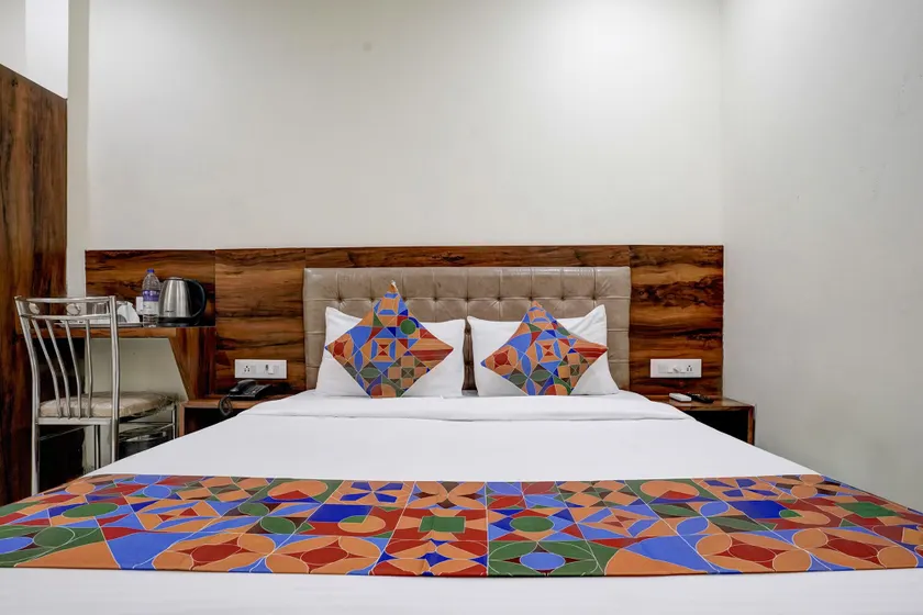 Golden Sands Hotel Near Mumbai Airport T2 - Image 1