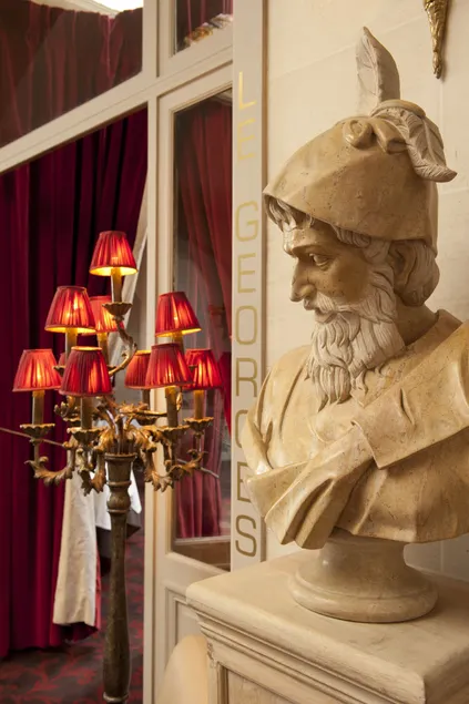 BEST WESTERN Hôtel Grand Monarque - Salon du hall