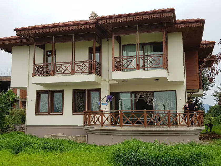 Ates Konaklari - Image 1