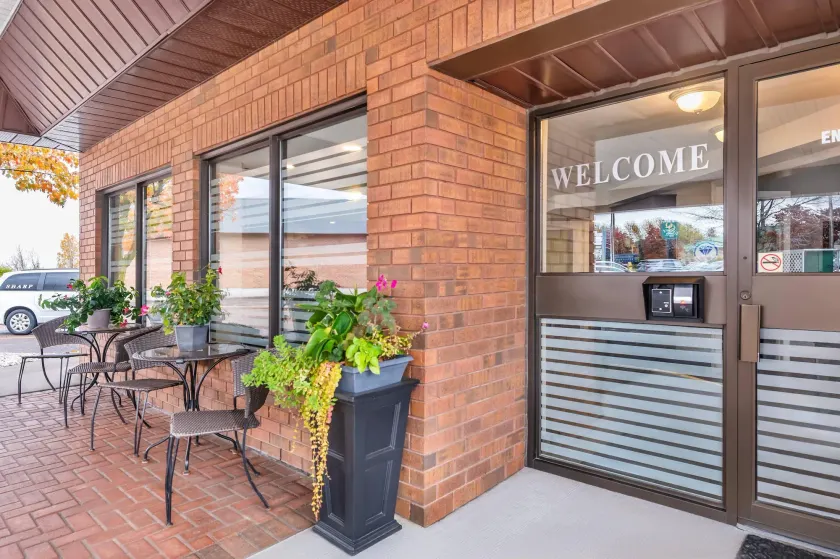 Comfort Inn Pembroke - Image 1