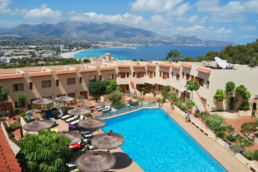 Albir Hills Apartments - Image 1