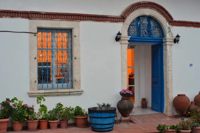 Elyssia Boutique Hotel - Image 1