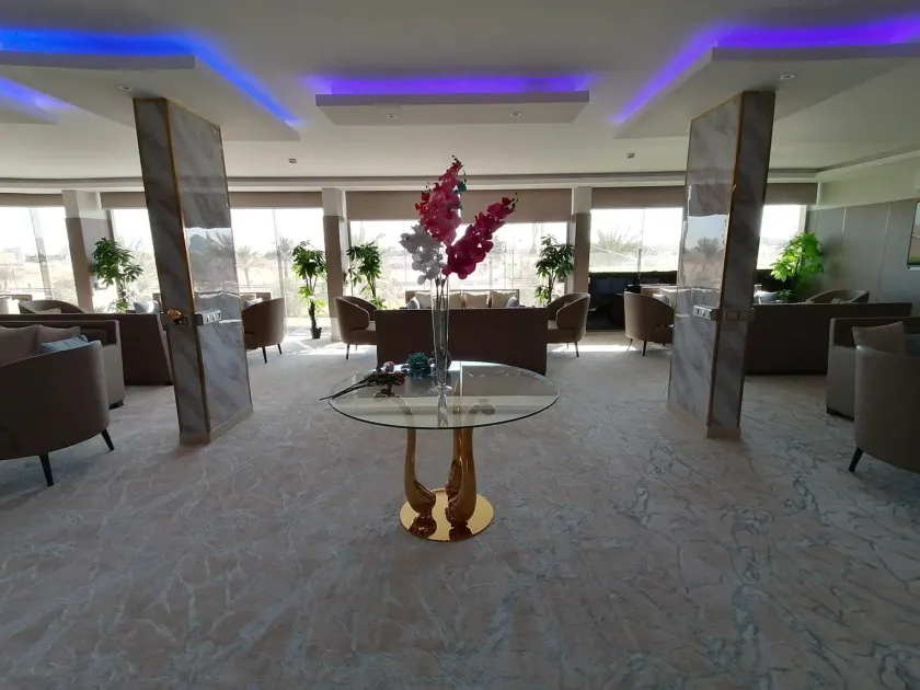 Qasr Alshamal Hotel - Lobby