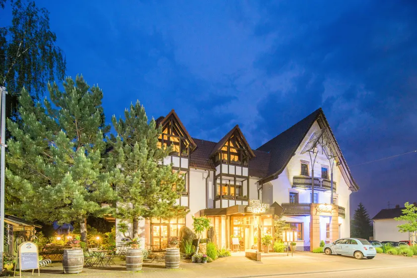 Waldhotel Felsentor - Image 1