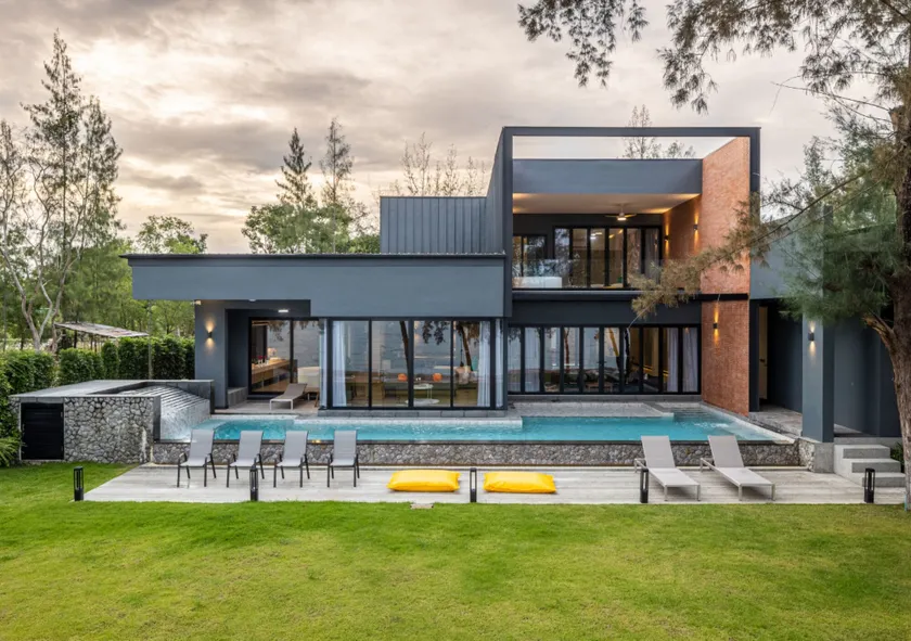 Emmarin Villa - Image 1