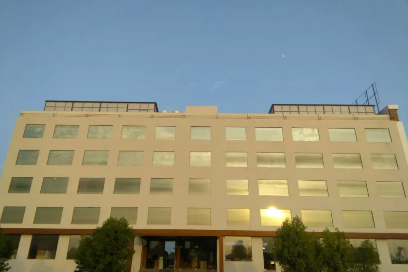 Hotel Akaibara - Image 1