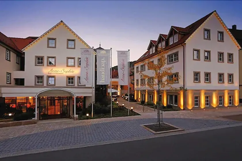 Hotel-Restaurant Anne-Sophie - Image 1