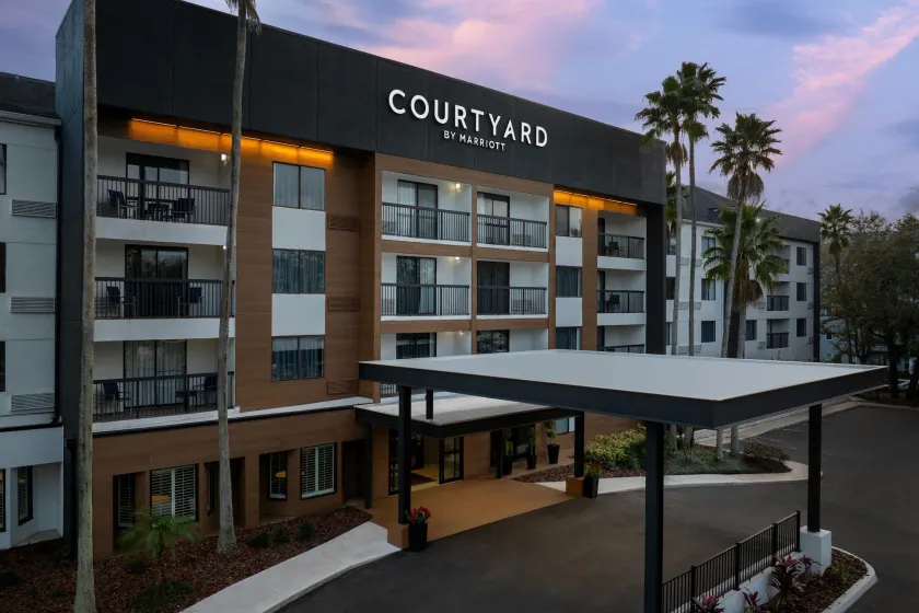 Courtyard by Marriott Orlando East/UCF Area - Image 1