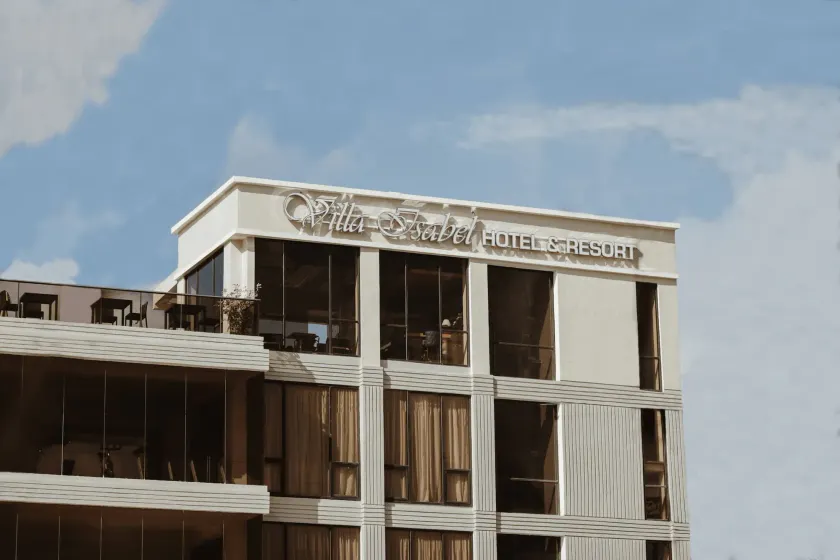 Villa Isabel Hotel - Image 1