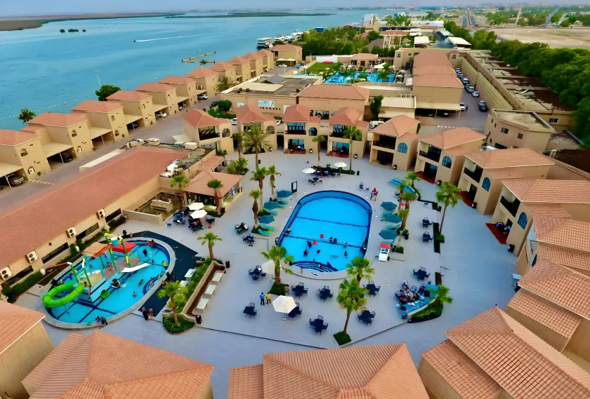 Palma Beach Resort & Spa - Image 1