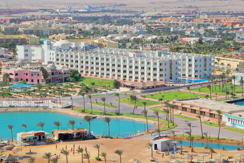White Valley Palace - Image 1