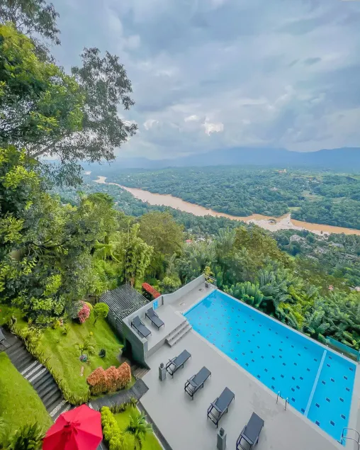 Mount Blue Kandy - Image 1