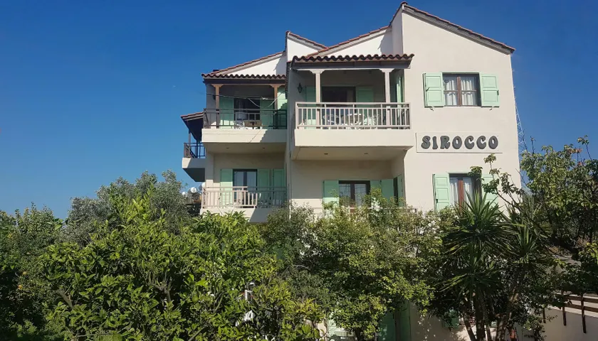 Sirocco Apartments - Image 1
