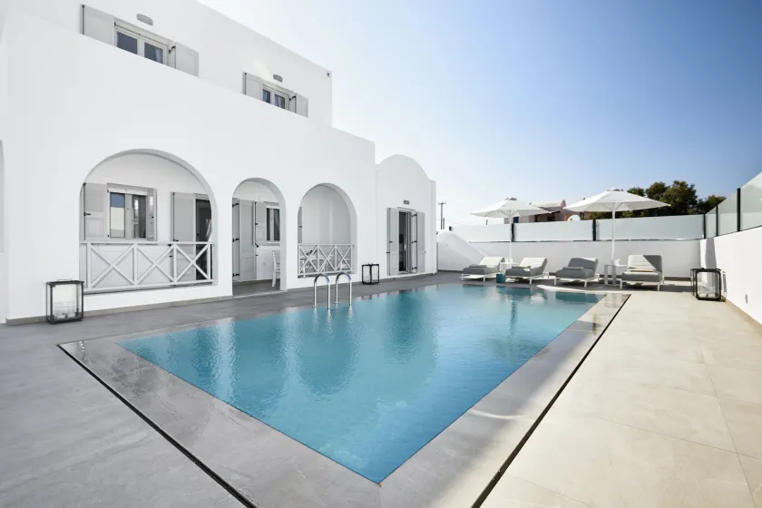 Tramonto Private Villa - Image 1