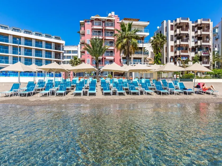 Kahveci Alibey Hotel - Image 1
