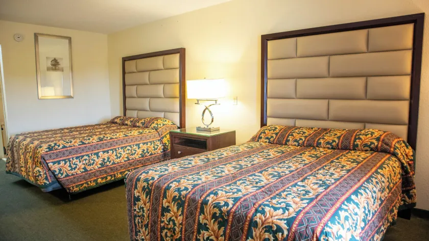 Executive Inn Yanceyville - Image 1