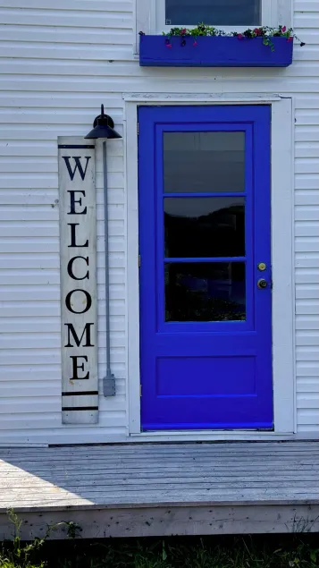The Glavine Getaway - Image 1