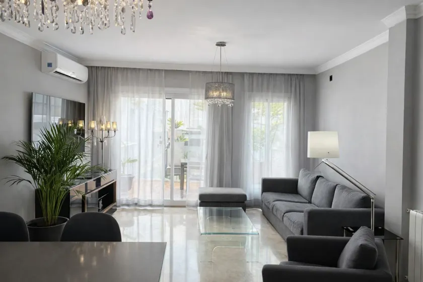 Abril Nerja - Image 1
