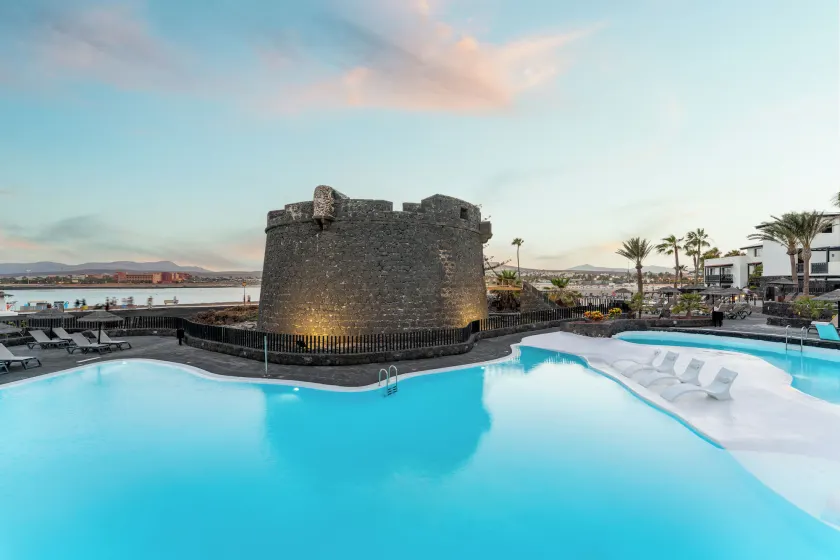 Barceló Fuerteventura Castillo - Image 1