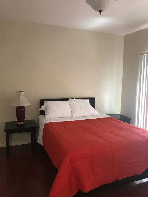 Relax and Comfortable 2 Bedroom Townhome - Image 1