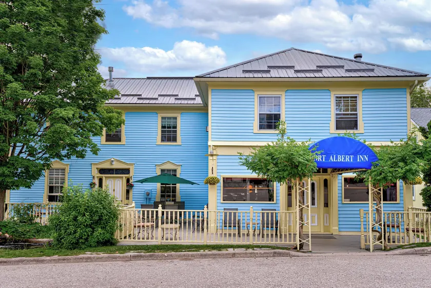 Port Albert Inn - Image 1