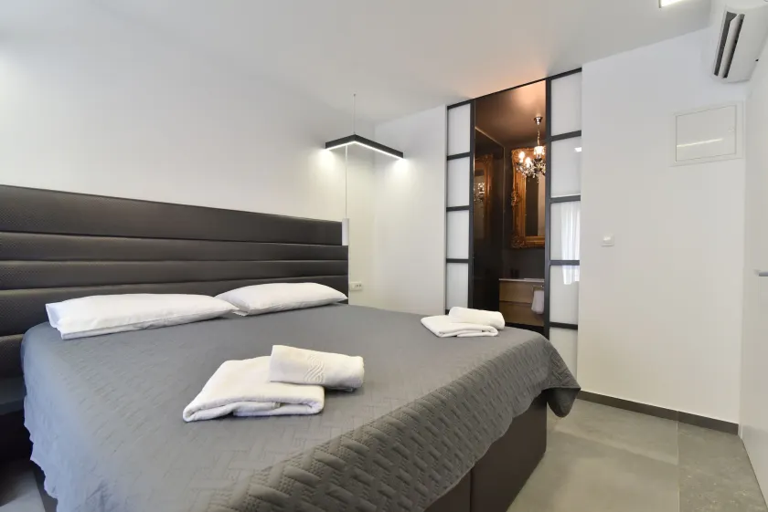 Blue Old Navy Rooms by Adex travel - Image 1