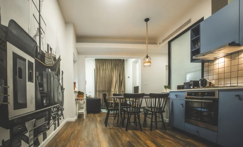 Carmel Boutique Apartments - Image 1