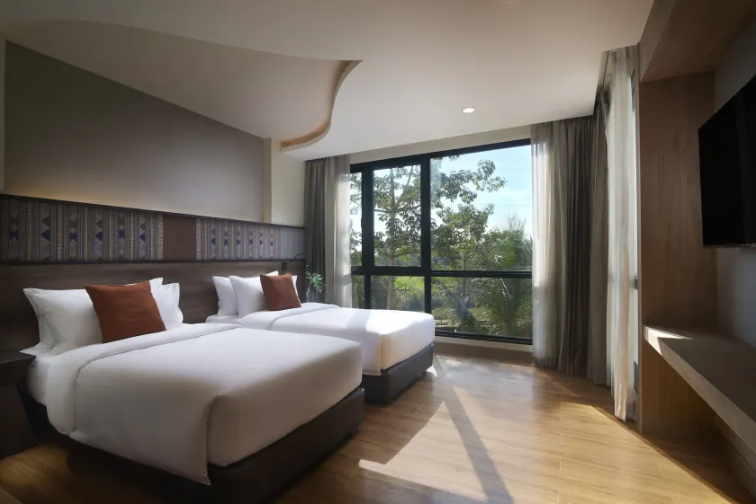 Emmaline Hotel Nan - Image 1
