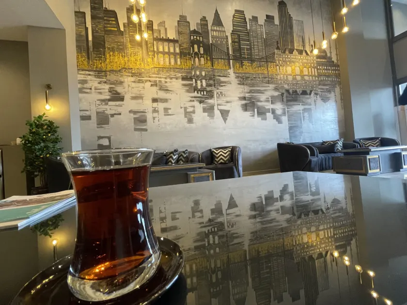 Agora Royal Residence - Lobby sitting area